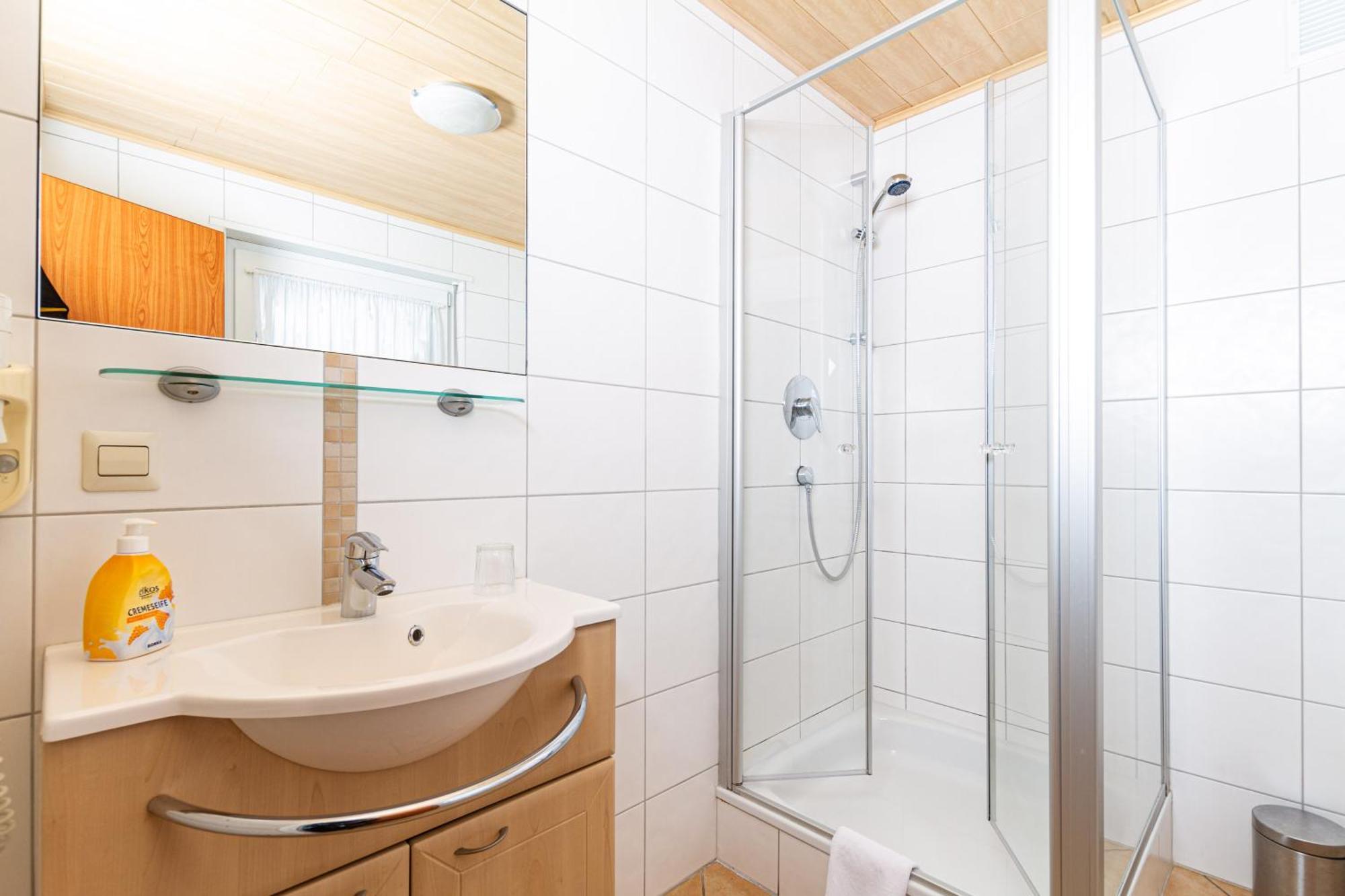 Landhotel Georgshof Hunfeld Ruang foto