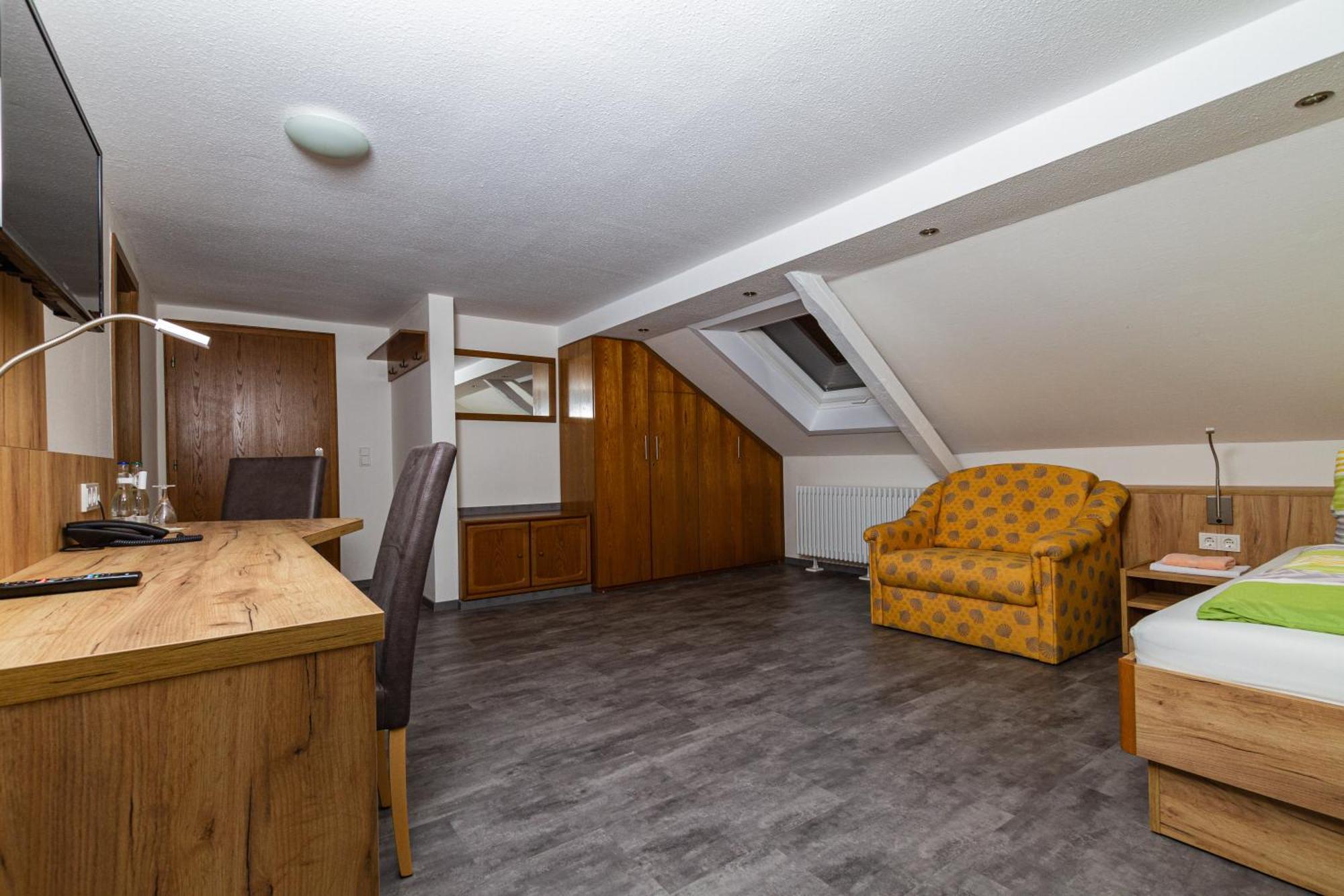 Landhotel Georgshof Hunfeld Ruang foto